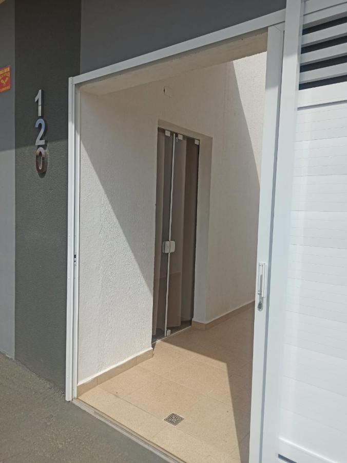 Seu Ap No Litoral! Loft, Studio, Kitnet Em Peruibe Lejlighed Eksteriør billede